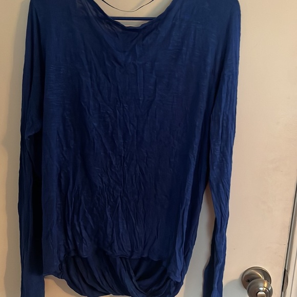 A.N.A Blue light weight long sleeve top - Picture 4 of 4